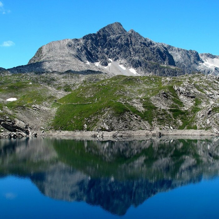 Sommer in den Bergen - Arlberg in Österreich - Lech Valley Lodge