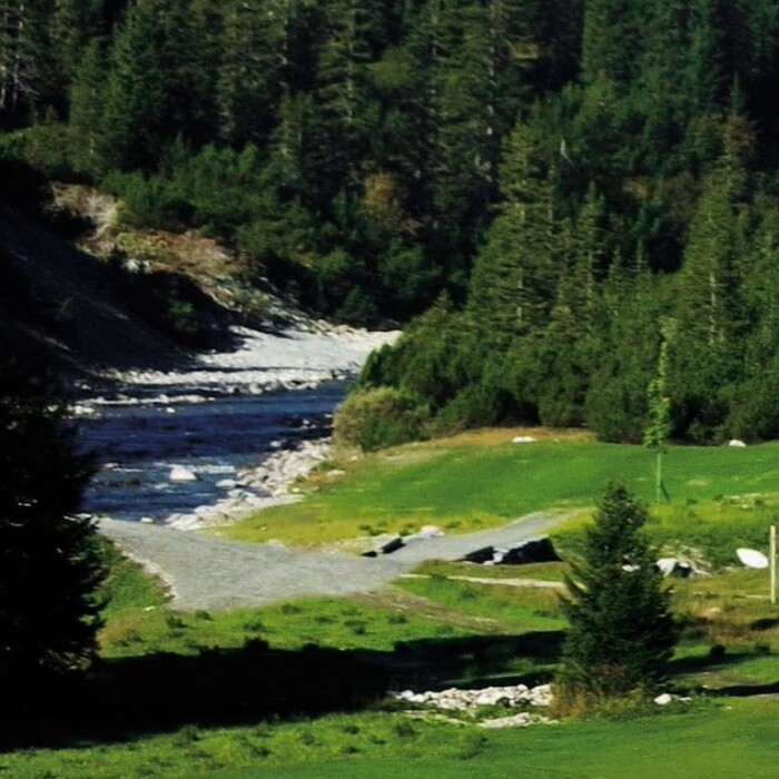 Sommerurlaub in Österreich - Wandern am Arlberg - Hotel Lech Valley Lodge in Warth