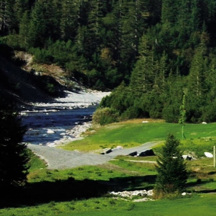 Wanderurlaub in Österreich - Warth am Arlberg - Lech Valley Lodge