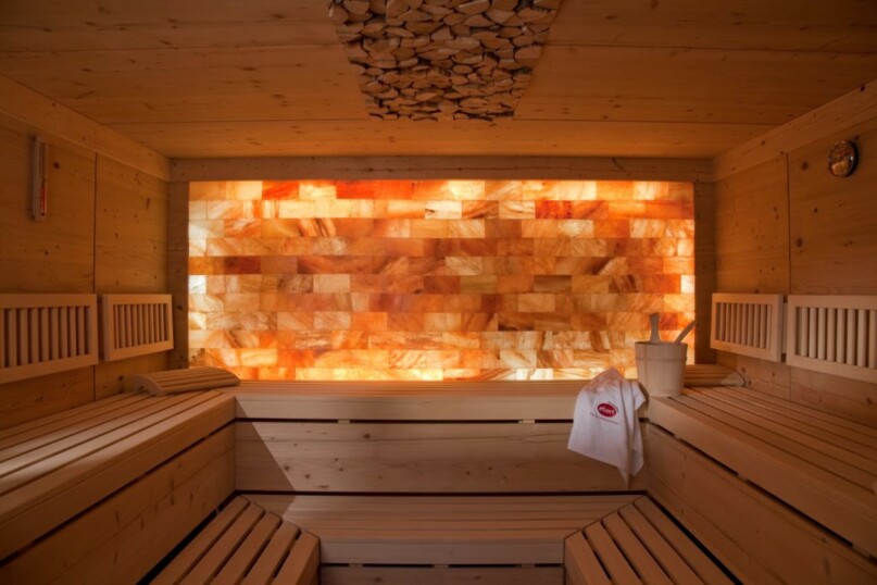 Wellnessurlaub im Hotel Lech Valley Lodge in Warth am Arlberg - SPA mit Sauna