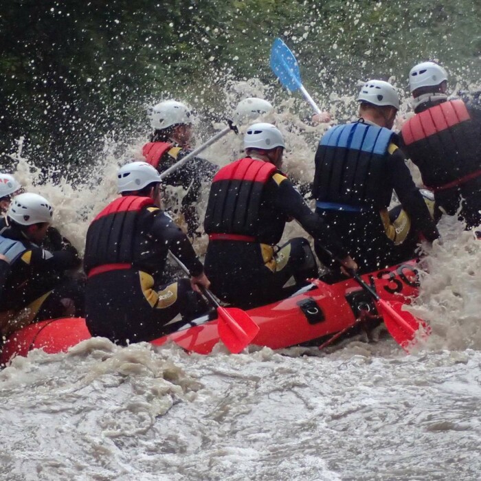 Rafting Österreich- Wassersport im Lech - Aktivurlaub in den Bergen
