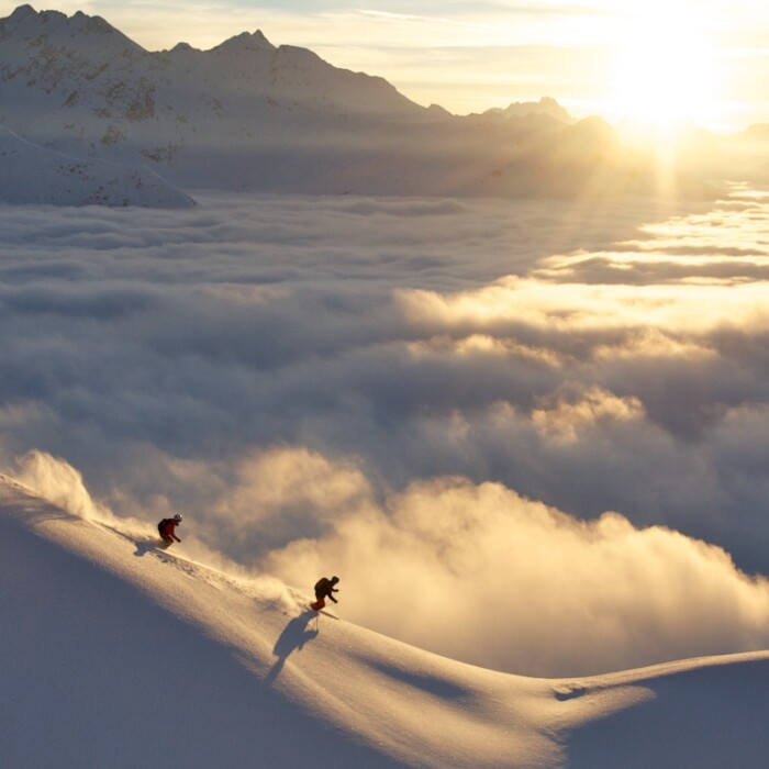 Skiurlaub am Arlberg - Freeriden in Österreich - Lodge in den Bergen