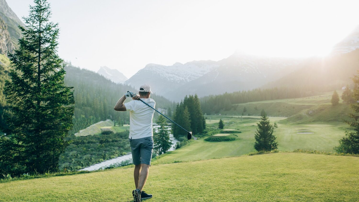 Golfen Österreich - Golfurlaub in den Bergen - Golfhotel Lech Valley Lodge