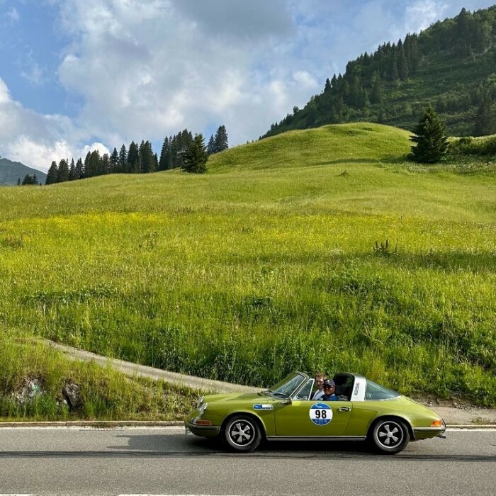 14. Arlberg Classic Car Rally 2023 in Lech am Arlberg - Oldtimer Porsche 911 E Targa - Baujahr 1968 - 140 PS