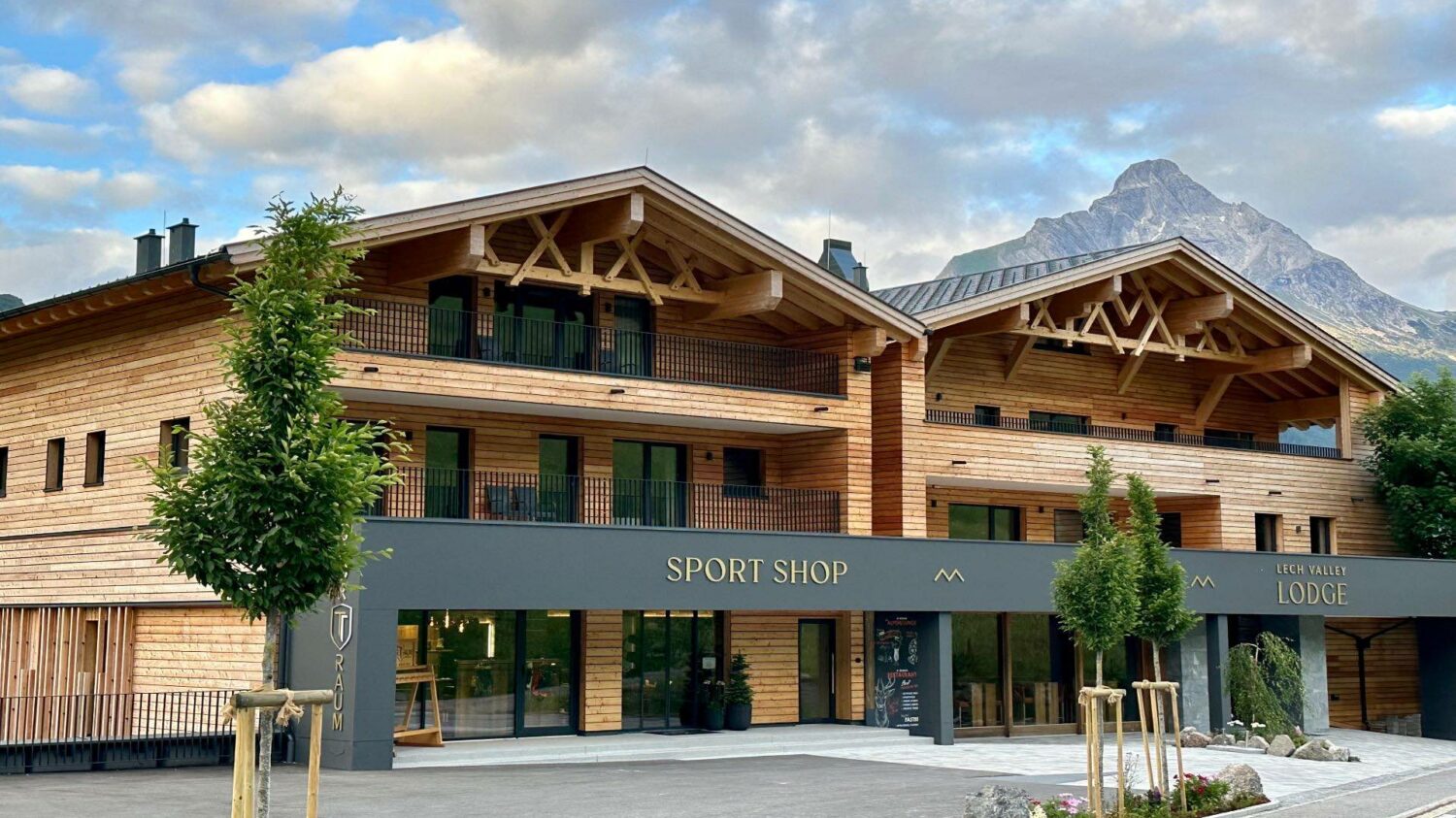 Lodge in Österreich - Neue Lodges von 80 - 140 m² am Arlberg - Sommerurlaub in der Lech Valley Lodge