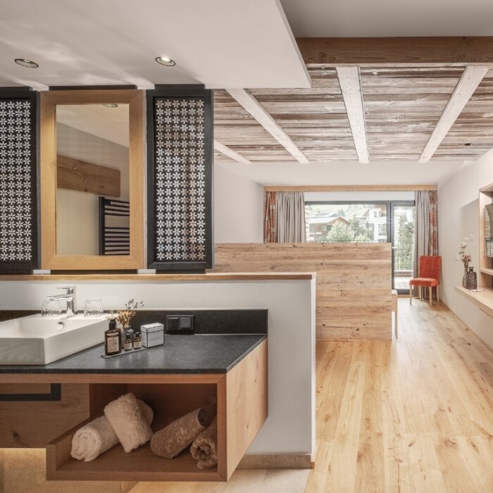 Junior-Suite Vogelbeere - NEU: Hotel Warth m Arlberg in Österreich - Lech Valley Lodge