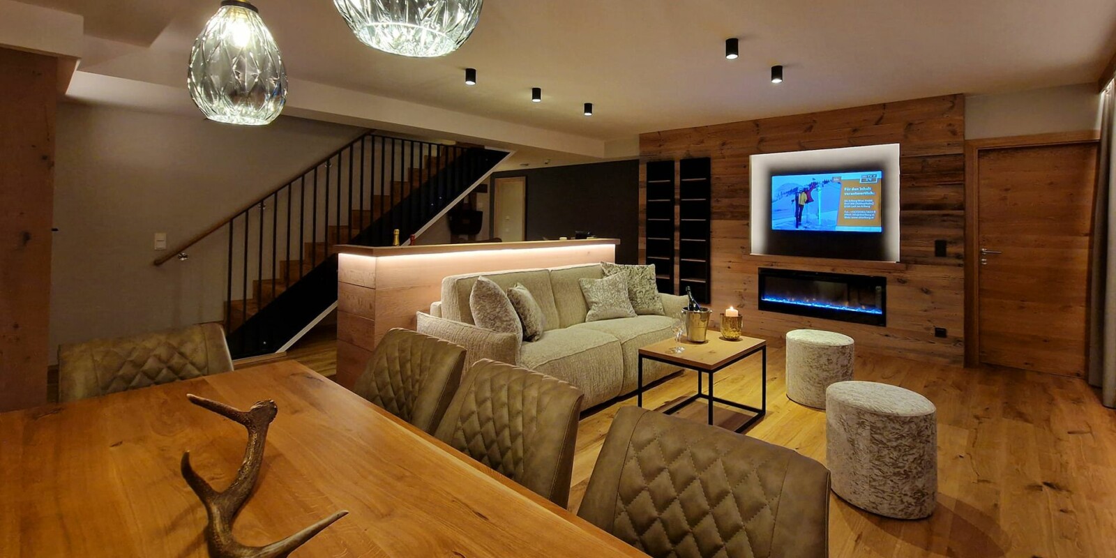 Bergchalet in Österreich - Wohnbereich für 6 - 9 Personen