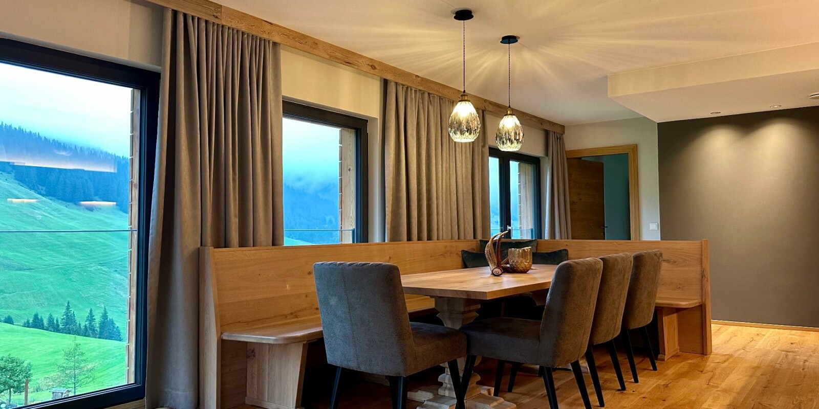 Luxus-Lodge am Arlberg mieten - NEU für 6 - 9 Personen - Esszimmer