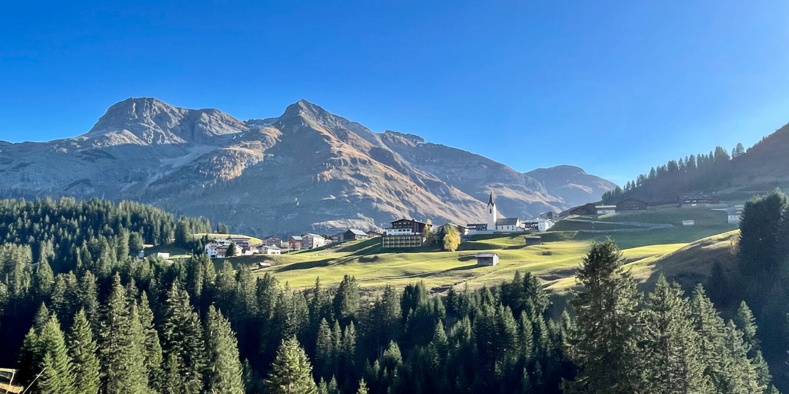 Luxus-Chalet am Arlberg in Österreich - Umgebung in Warth am Arlberg