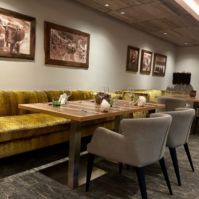 Golden Lounge am Arlberg - die schönste Lounge in den Bergen zum Relaxen und Essen - einzigartig am Arlberg