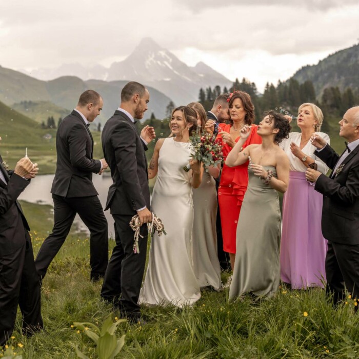 Hochzeitslocation Arlberg - die schönste Location in Österreich - Hochzeit in den Bergen feiern - einzigartige Lage - traumhafter Blick - Traumhochzeit in Österreich