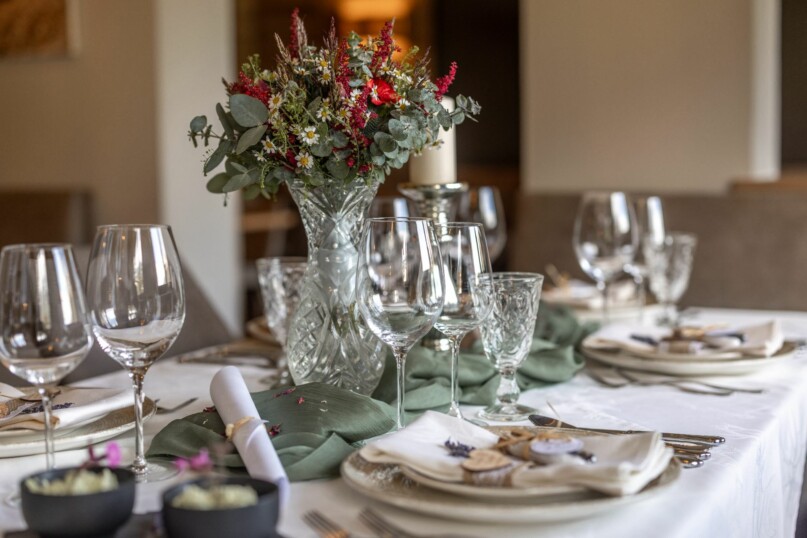 Hochzeit feiern in den Bergen - die schönste Hochzeitslocation hoch oben in den Bergen - Heiraten in der Natur - Restaurant Licca Val in Warth am Arlberg